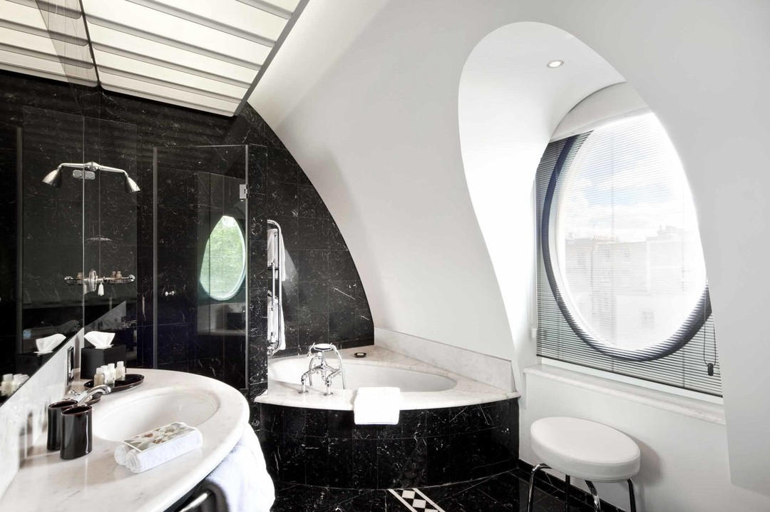 image  1 COMO The Halkin - If you'd like to find yourself in this bathtub, ask for one of our Belgravia Suite