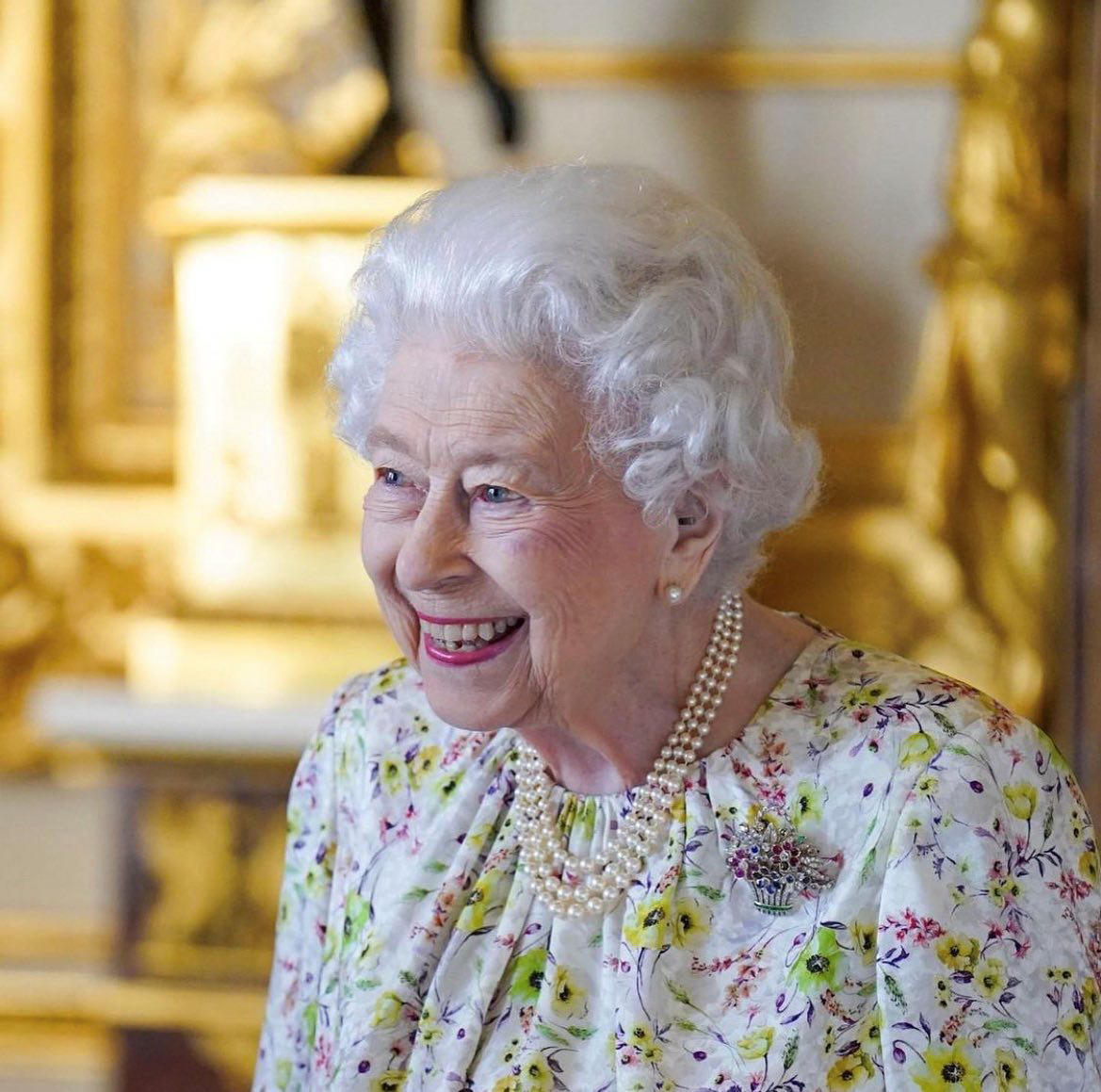 Royal Lancaster London - Luxury Hotel - We are deeply saddened to hear about the passing of Her Maje