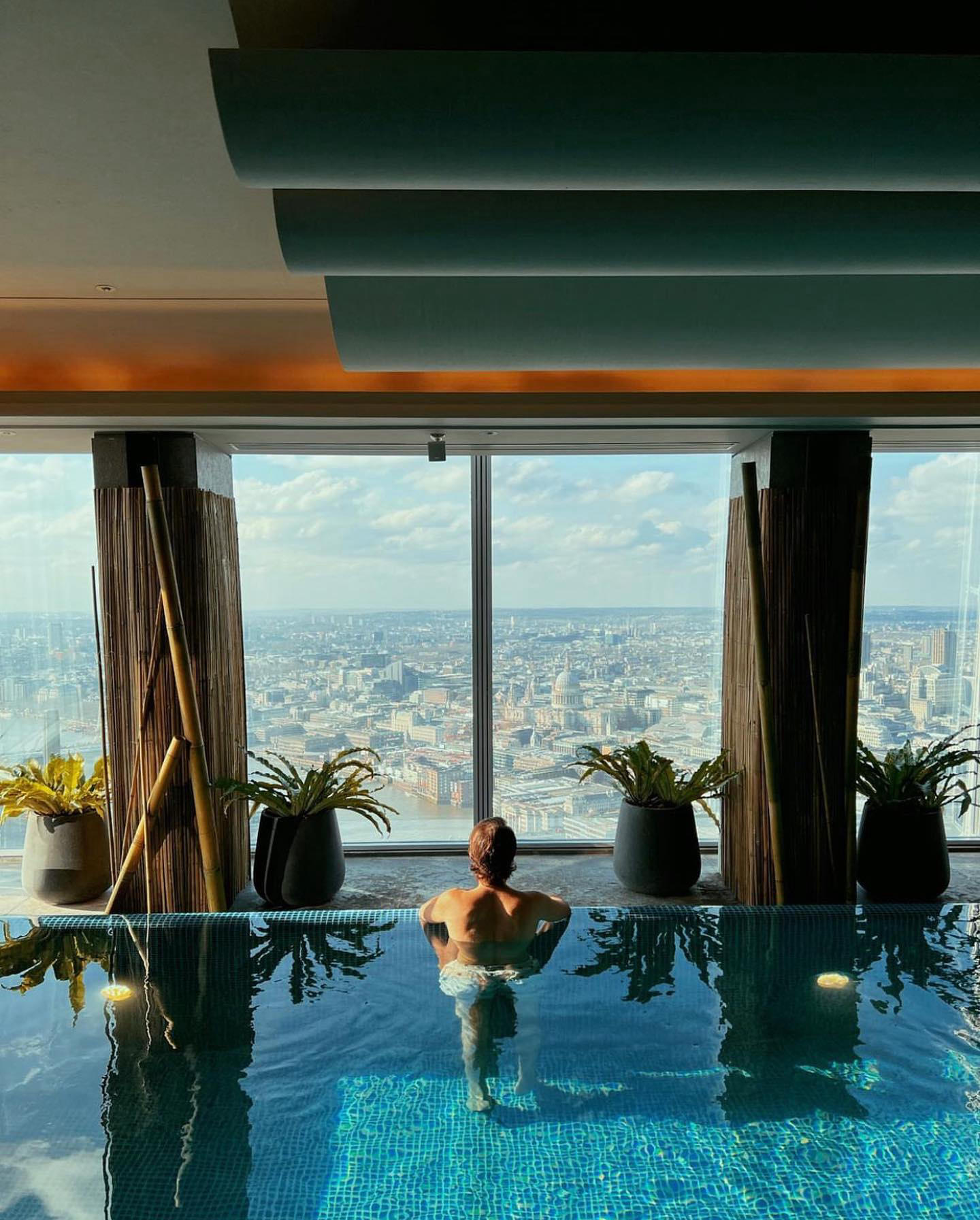 Shangri-La The Shard, London - The perfect weather for a dip in our Sky Pool